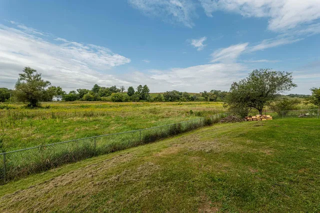 $275,000 | N7515 Gould Hill Road, Blanchardville, WI 53516