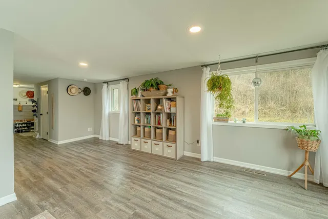 $275,000 | N7515 Gould Hill Road, Blanchardville, WI 53516