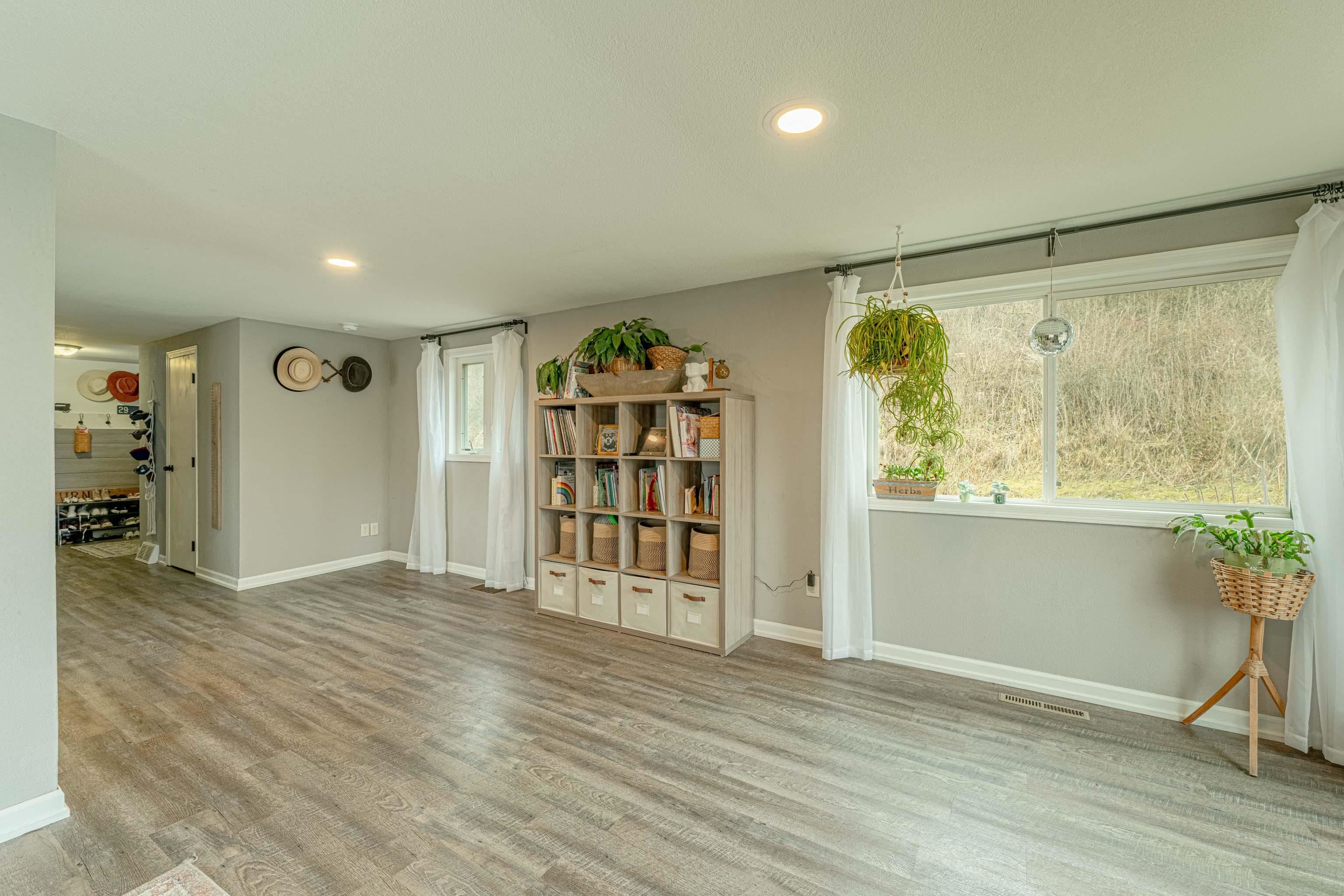 N7515 Gould Hill Road Blanchardville, WI 53516 - Photo 9 of 50