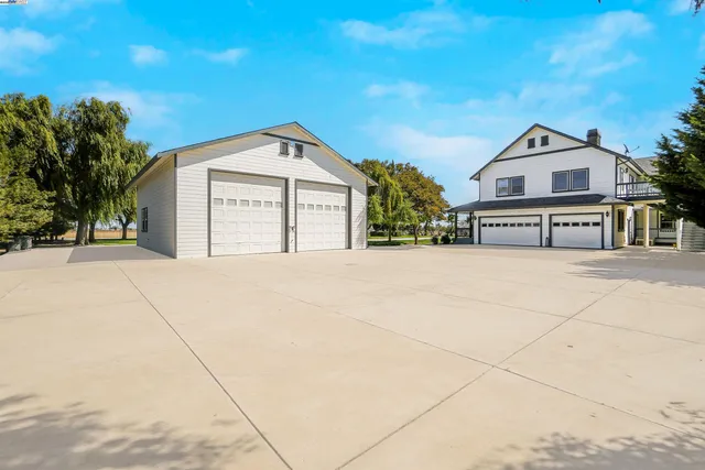 $2,499,000 | 2380 Tule Lane, Knightsen, CA 94561
