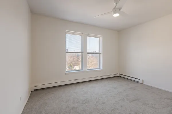 $134,900 | 543 East 60th Street, Unit 4, Chicago, IL 60637