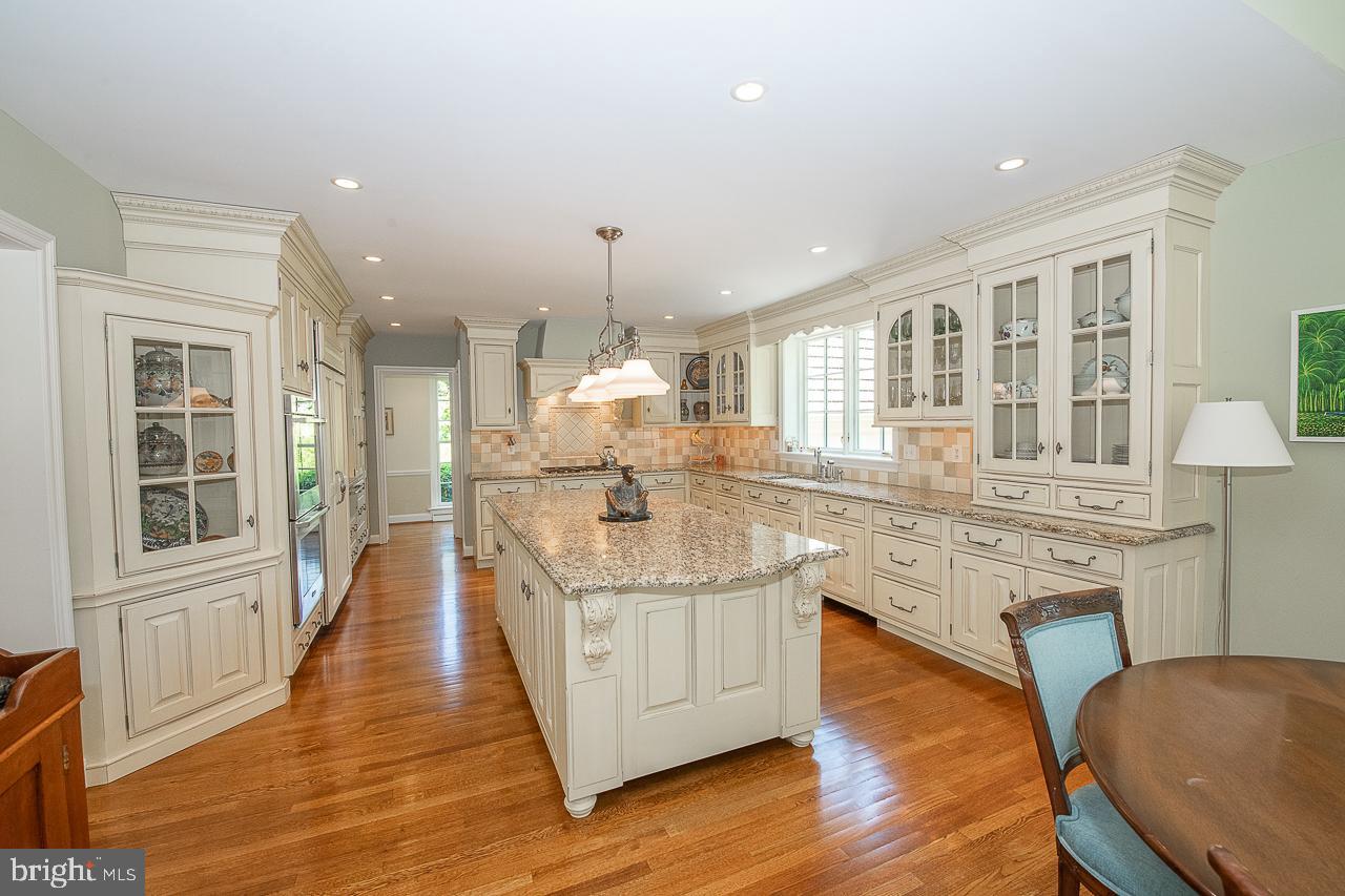 237 Atlee Road Wayne, PA 19087 - Photo 15 of 44 Custom kitchen with 9' island