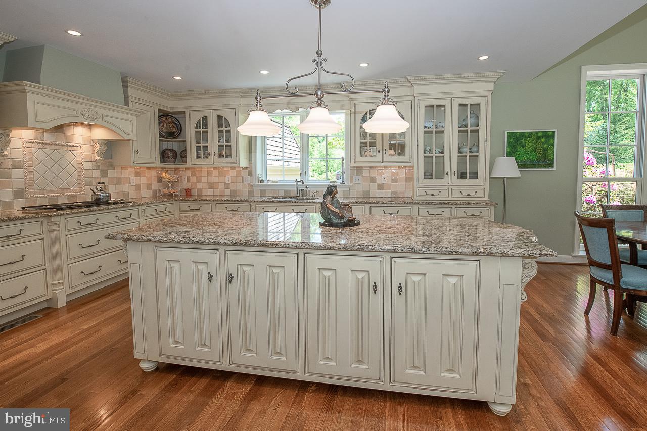 237 Atlee Road Wayne, PA 19087 - Photo 17 of 44 Kitchen with window over sink & view of side yard