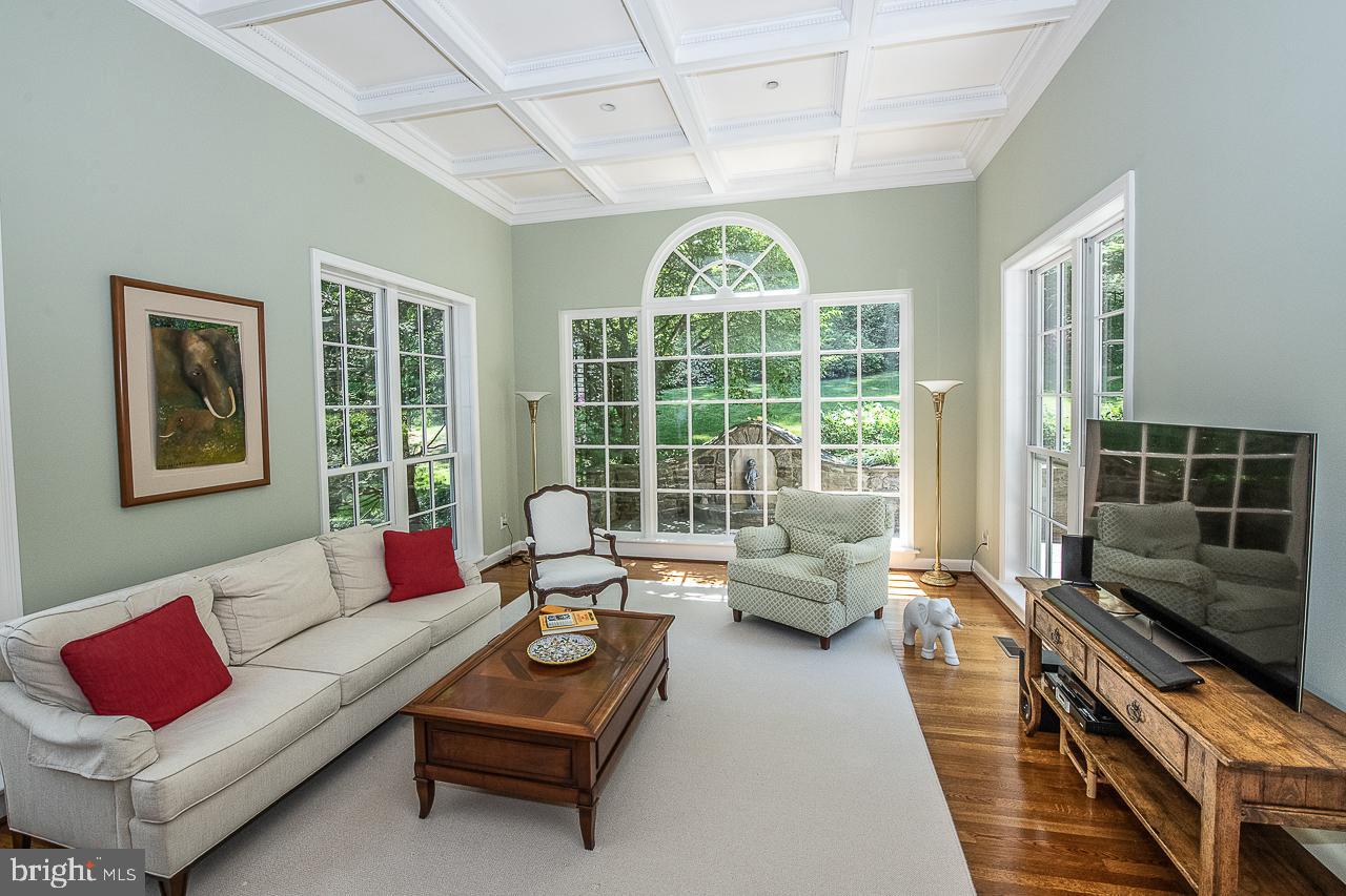 237 Atlee Road Wayne, PA 19087 - Photo 21 of 44 Family room with coffered ceiling