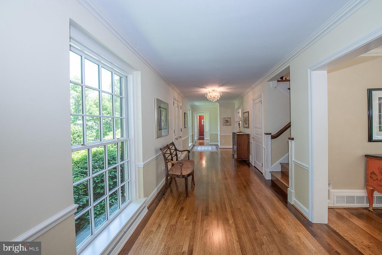 237 Atlee Road Wayne, PA 19087 - Photo 6 of 44 Foyer with abundant natural light
