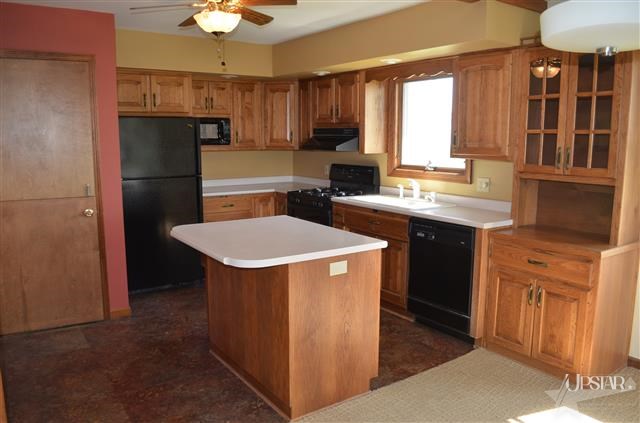8727 Franke Road Fort Wayne, IN 46816 - Photo 13 of 30