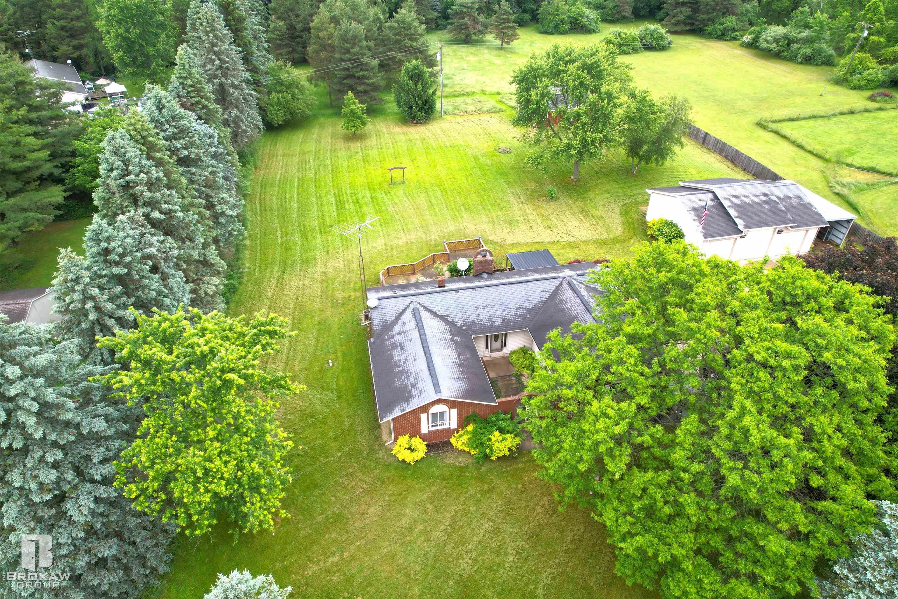 5950 Cobb Road Lapeer, MI 48446 - Photo 10 of 86 50144033-e165acde-4e12-485d-b53f-d8c3574b43c3.JPG