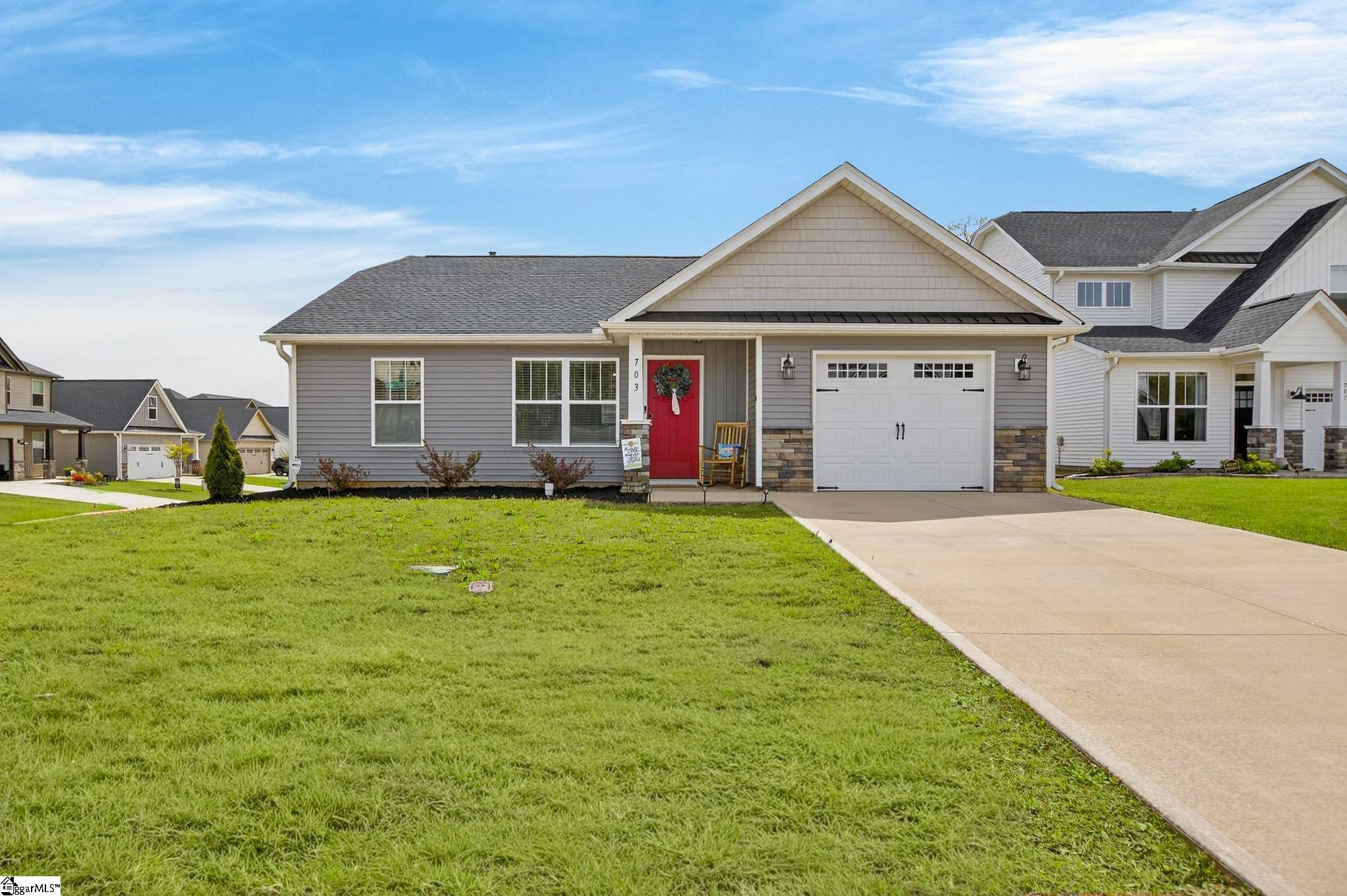 703 Burbrook Lane Boiling Springs, SC 29316 - Photo 3 of 27