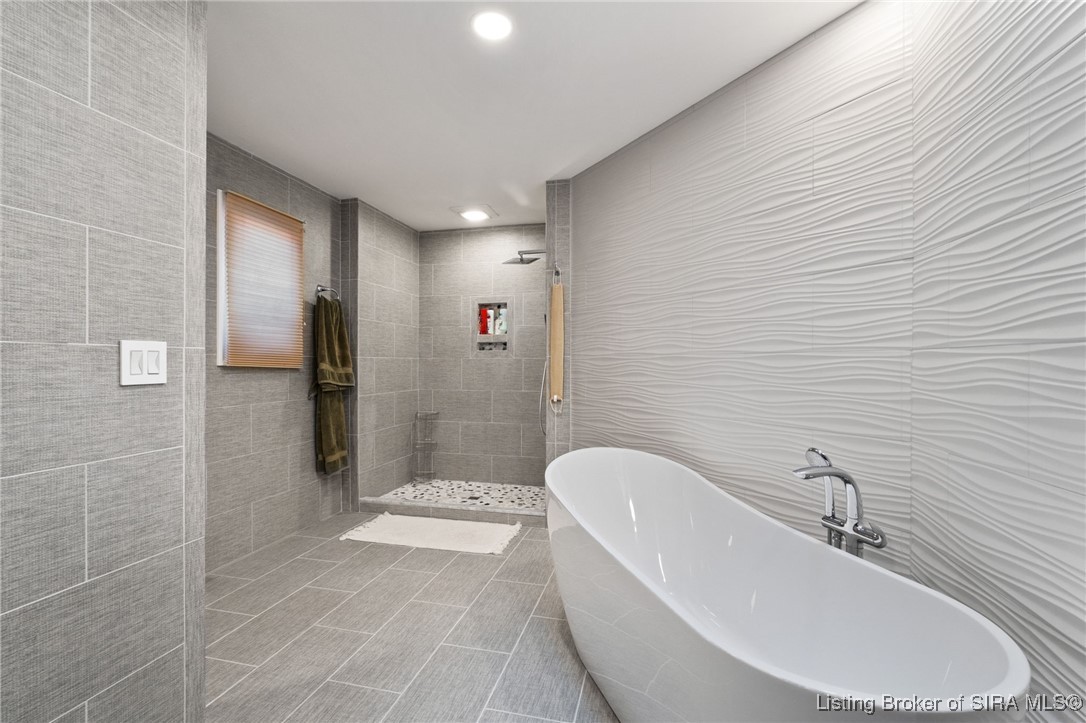 5914 West Luther Road Floyds Knobs, IN 47119 - Photo 37 of 97