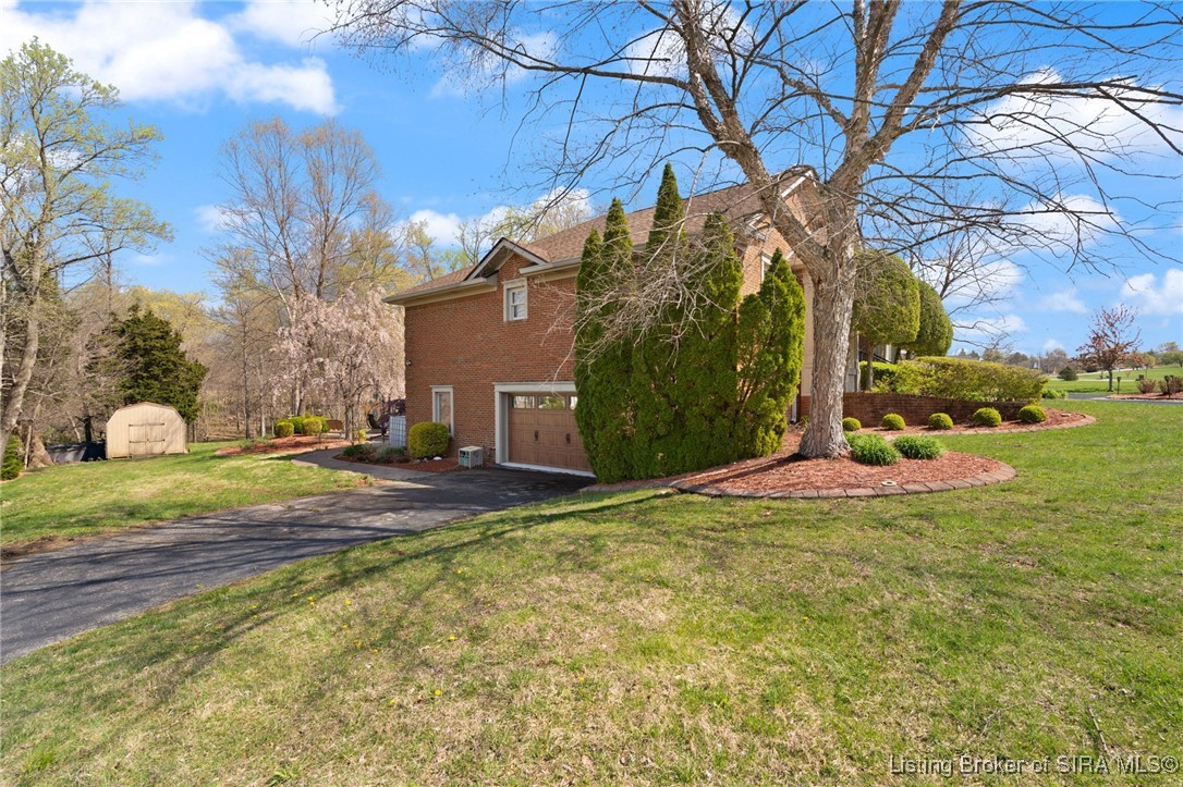 5914 West Luther Road Floyds Knobs, IN 47119 - Photo 7 of 97