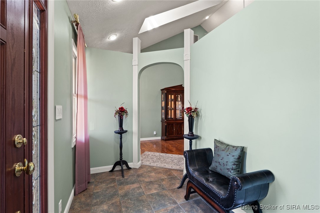 5914 West Luther Road Floyds Knobs, IN 47119 - Photo 10 of 97