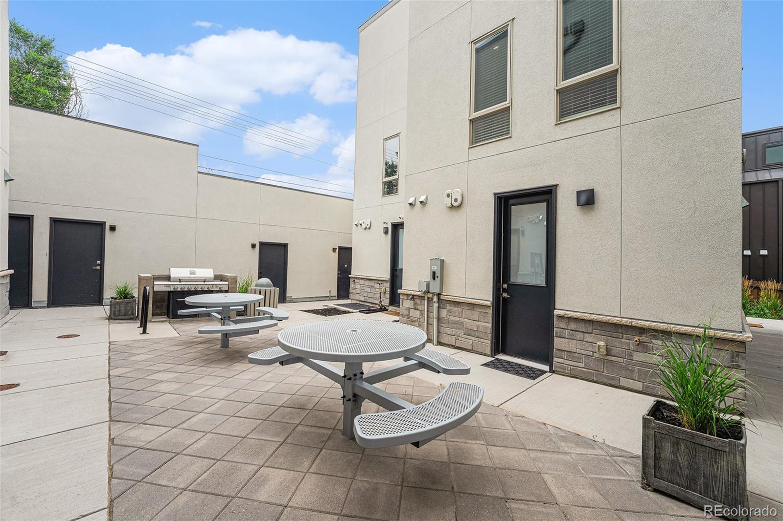 409 Harrison Street, Unit 2 Denver, CO 80206 - Photo 14 of 19 a outdoor space with furniture