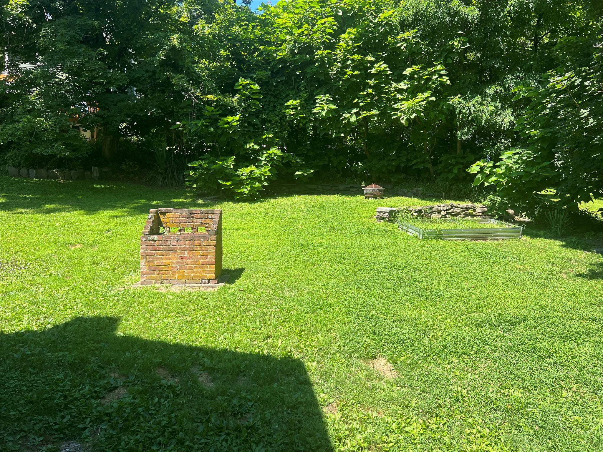 20 Continental Road Cornwall, NY 12518 - Photo 19 of 19 a view of a park with large trees