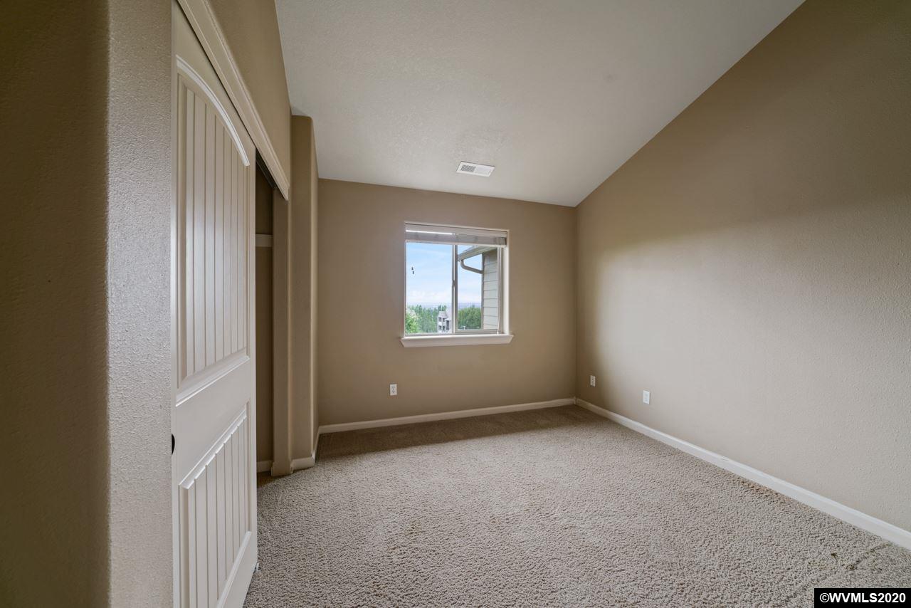808 Crouchen Street Northwest Salem, OR 97304 - Photo 29 of 37
