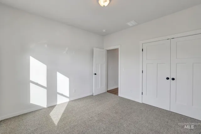 $379,900 | 910 23rd Avenue East, Jerome, ID 83338