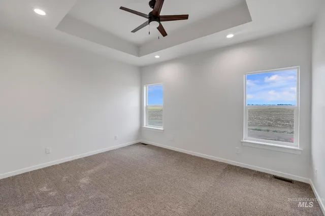 $379,900 | 910 23rd Avenue East, Jerome, ID 83338