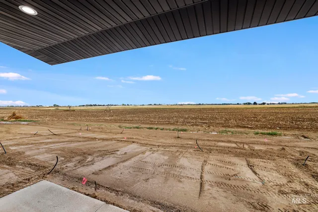 $379,900 | 910 23rd Avenue East, Jerome, ID 83338