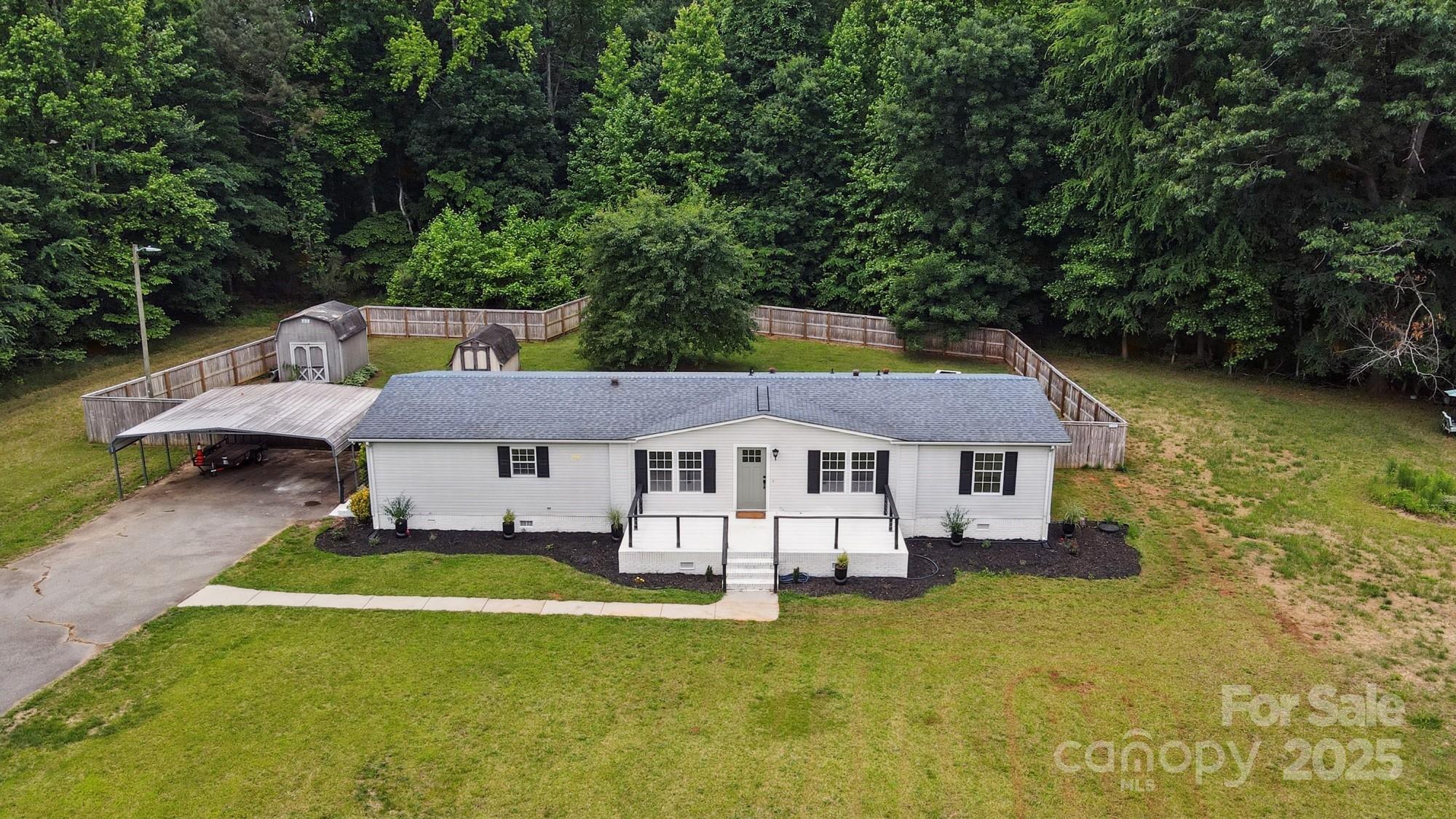 12382 Ritchie Road Midland, NC 28107 - Photo 2 of 30 Gallery Image 2