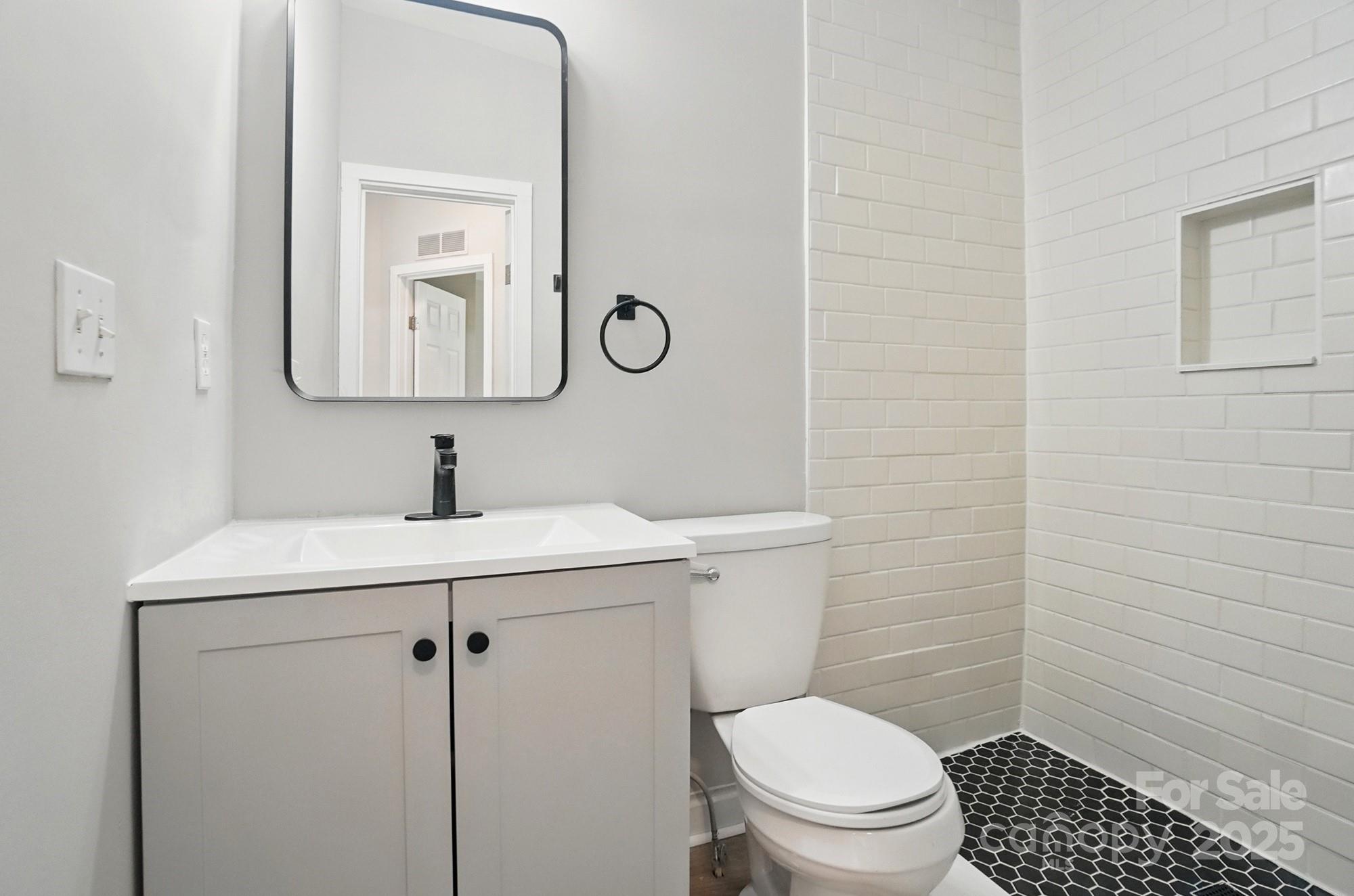 12382 Ritchie Road Midland, NC 28107 - Photo 23 of 30 Gallery Image 23