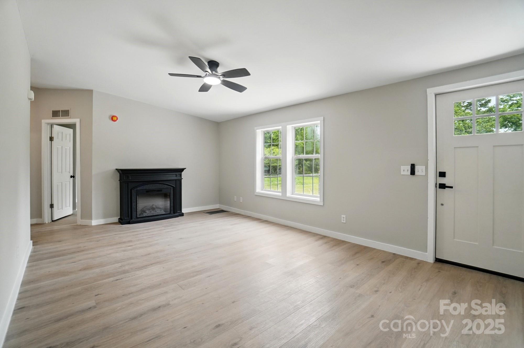 12382 Ritchie Road Midland, NC 28107 - Photo 5 of 30 Gallery Image 5