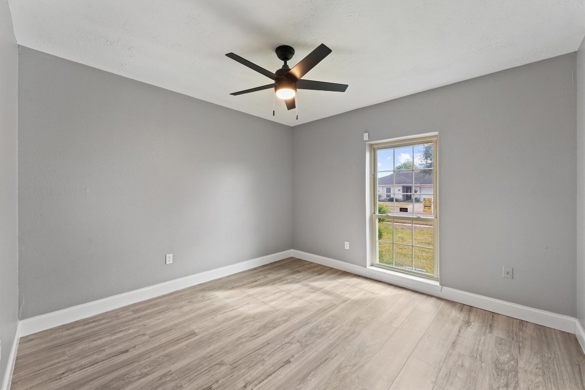 6618 Castleview Lane Houston, TX 77489 - Photo 17 of 27