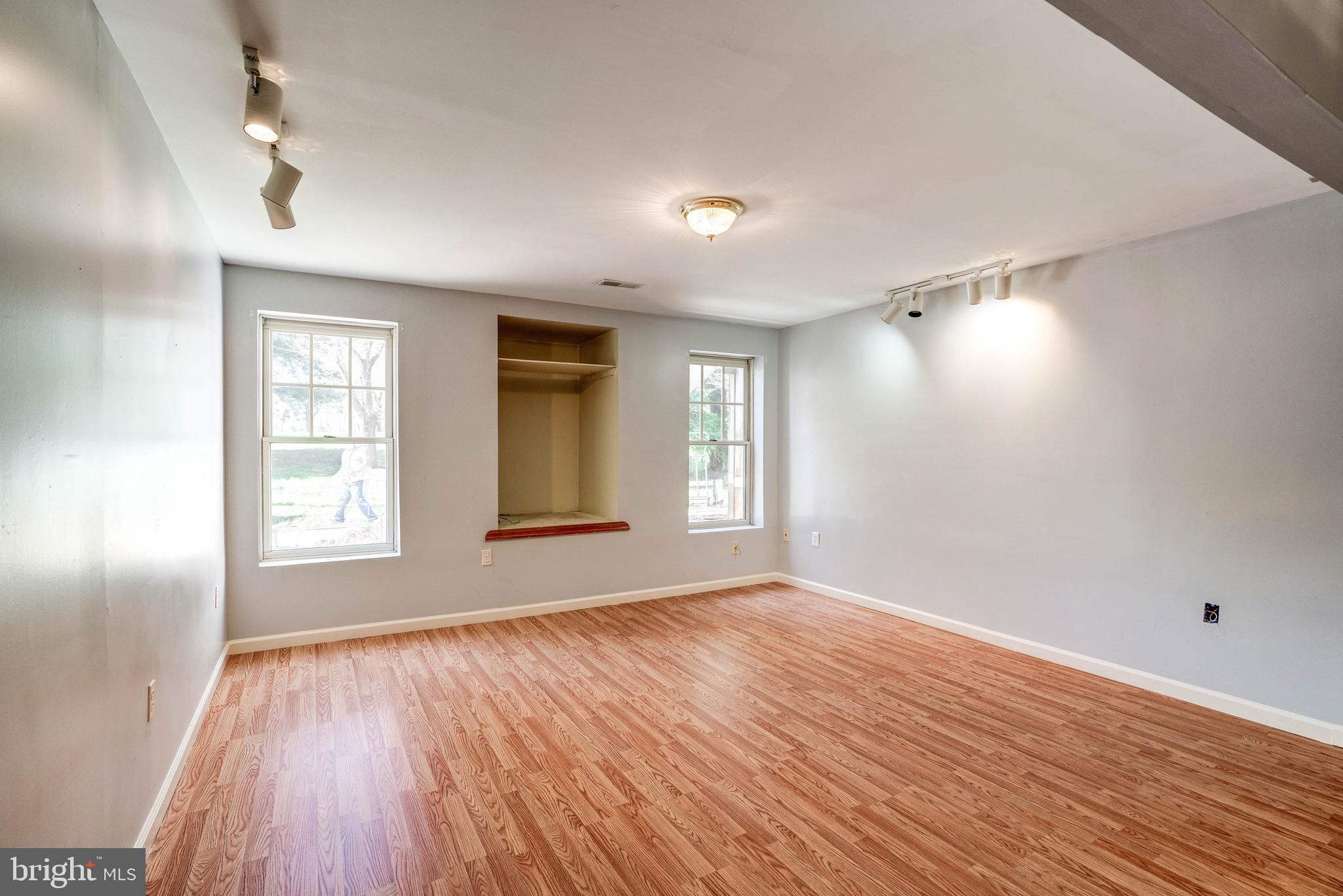 17400 Avenleigh Drive Ashton, MD 20861 - Photo 77 of 91