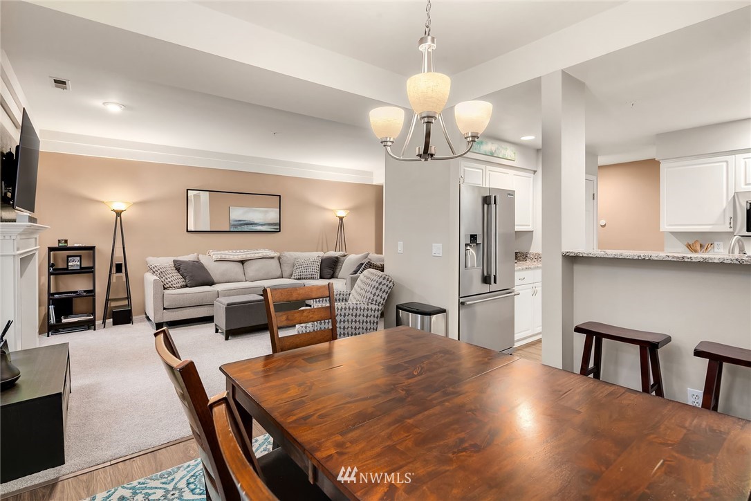 21608 9th Avenue Southeast, Unit B103 Bothell, WA 98021 - Photo 7 of 22