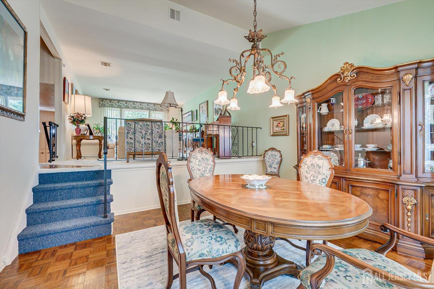 2 Eagle Road Edison, NJ 08820 - Photo 15 of 52