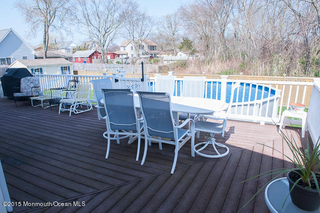 10 Cross Trees Road Brick, NJ 08723 - Photo 8 of 24 back porch