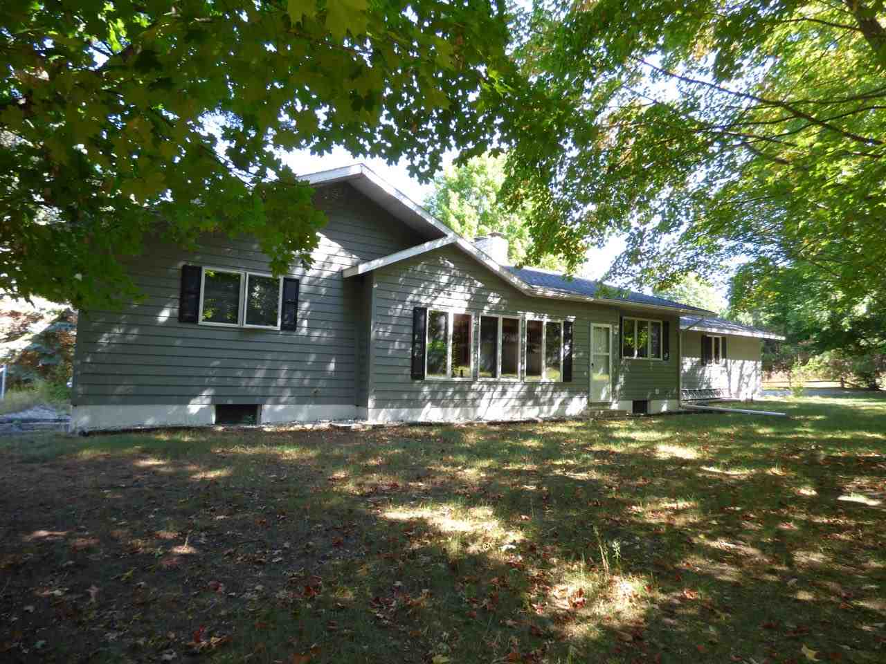 8771 Lynn Road Bellaire, MI 49615 - Photo 9 of 68 1867158-8.JPG