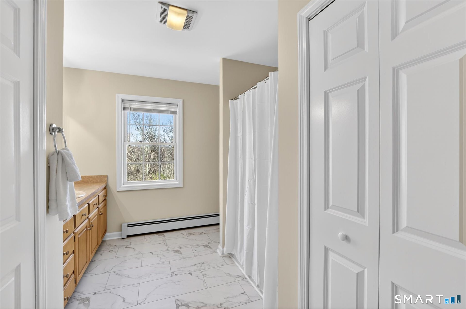 16 A Claire Hill Road Burlington, CT 06013 - Photo 28 of 37 a view of entryway with workspace and a window