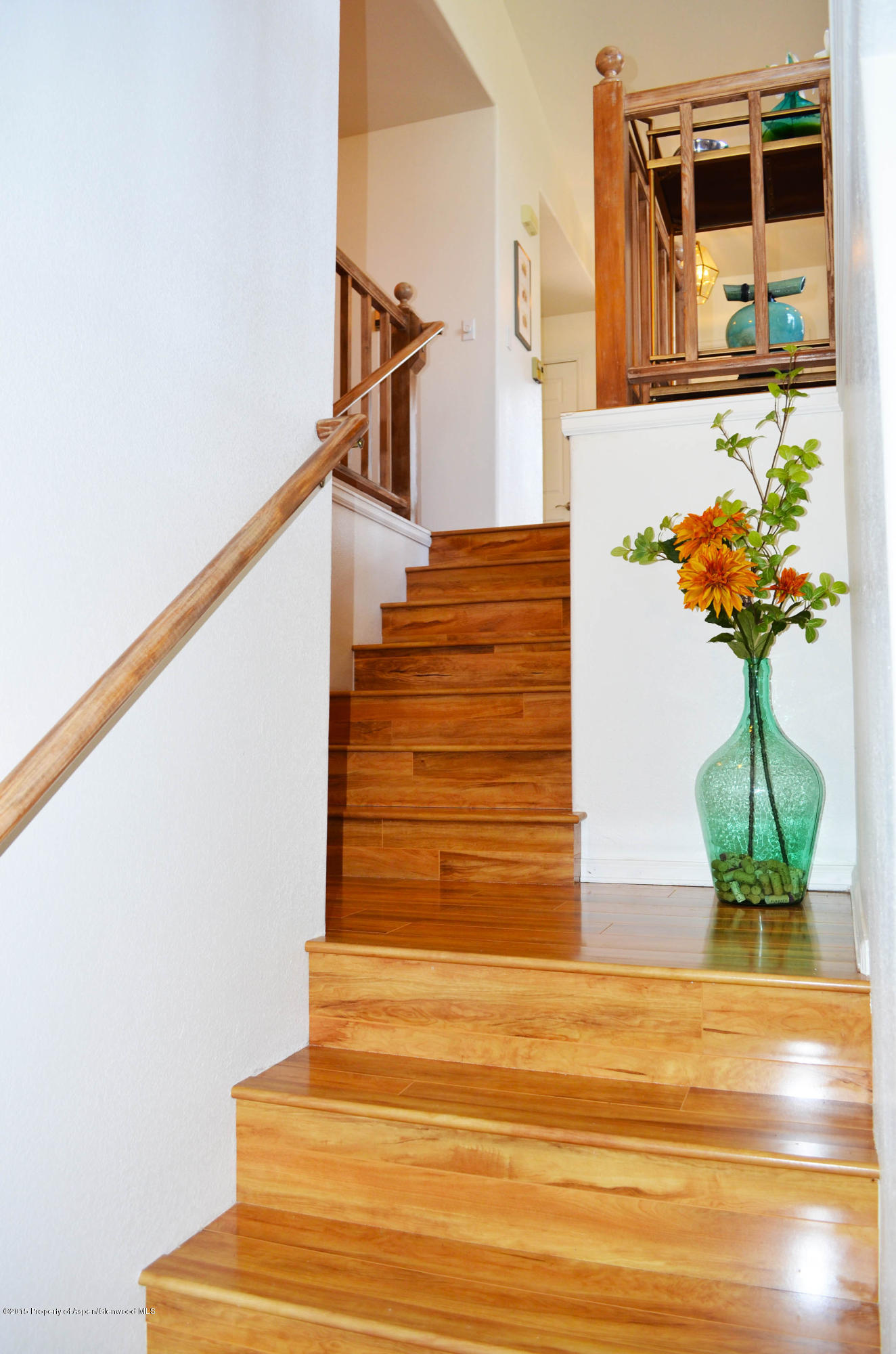 23 West Ridge Court Parachute, CO 81635 - Photo 9 of 12 Woodfloor Stairs