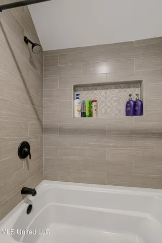 $269,999 | 46 Bridgefield Court, Hattiesburg, MS 39402