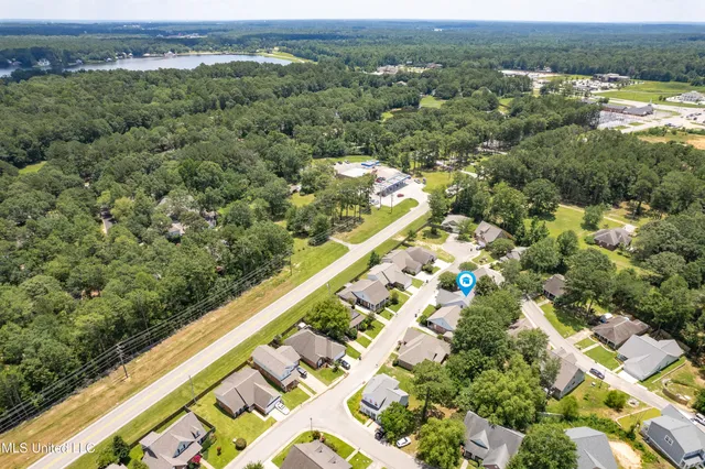 $269,999 | 46 Bridgefield Court, Hattiesburg, MS 39402