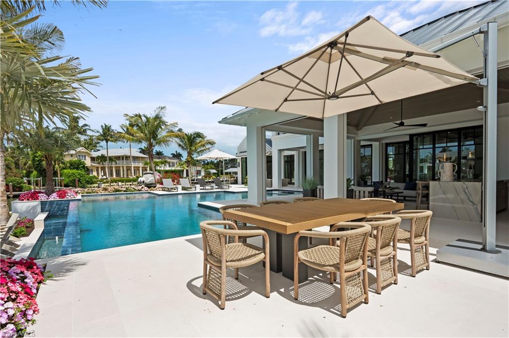 2020 7th Street South Naples, FL 34102 - Photo 23 of 49