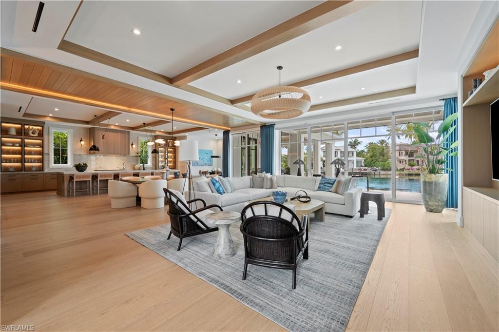 2020 7th Street South Naples, FL 34102 - Photo 10 of 49