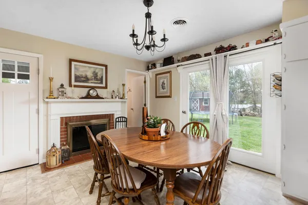 $365,000 | 39 Our Lane, Stuarts Draft, VA 24477