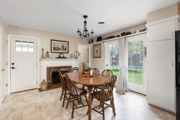 $365,000 | 39 Our Lane, Stuarts Draft, VA 24477