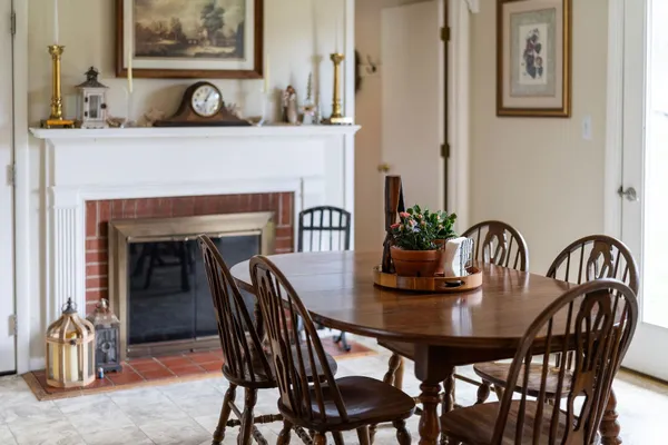 $365,000 | 39 Our Lane, Stuarts Draft, VA 24477