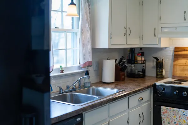 $365,000 | 39 Our Lane, Stuarts Draft, VA 24477