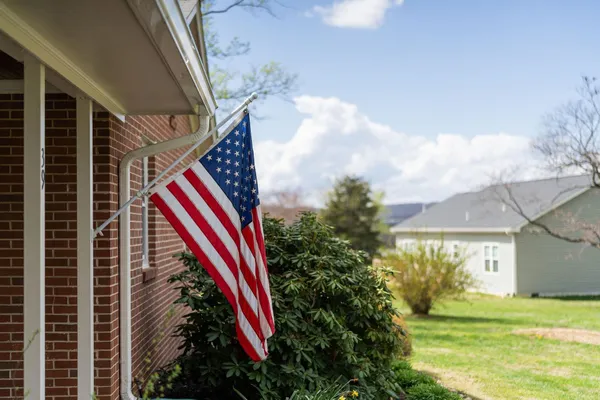 $365,000 | 39 Our Lane, Stuarts Draft, VA 24477