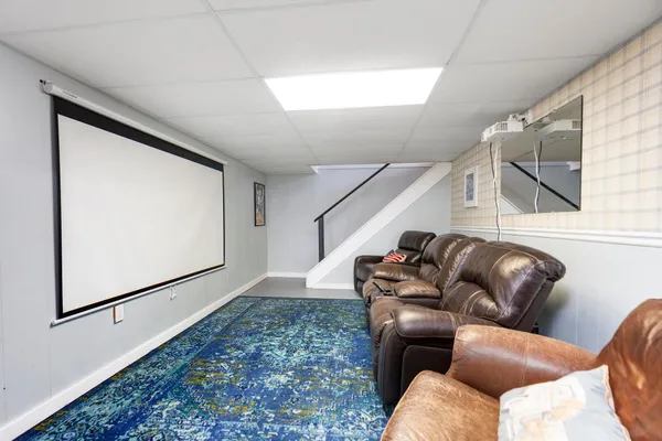 $365,000 | 39 Our Lane, Stuarts Draft, VA 24477