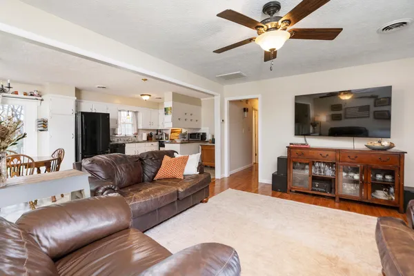 $365,000 | 39 Our Lane, Stuarts Draft, VA 24477