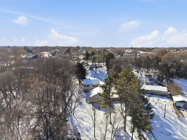 $264,900 | 6961 Hiatt Drive, Rockford, IL 61114