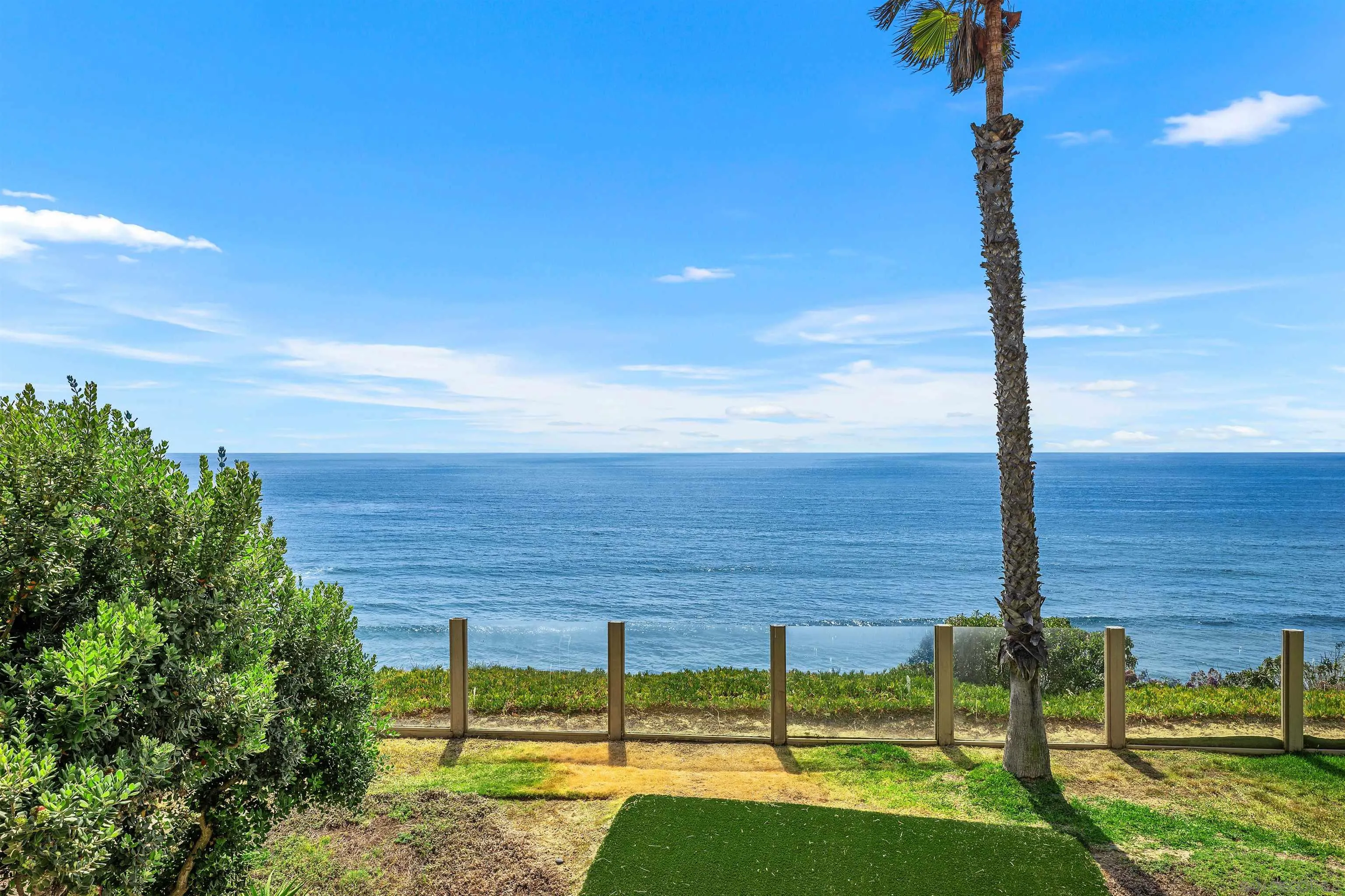 920 Sealane Drive, Unit B Encinitas, CA 92024 - Photo 8 of 10 a view of a ocean with a big yard