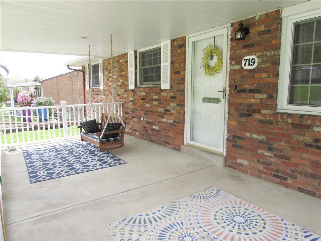 719 Center Road Pittsburgh, PA 15239 - Photo 3 of 25 Gallery Image 3