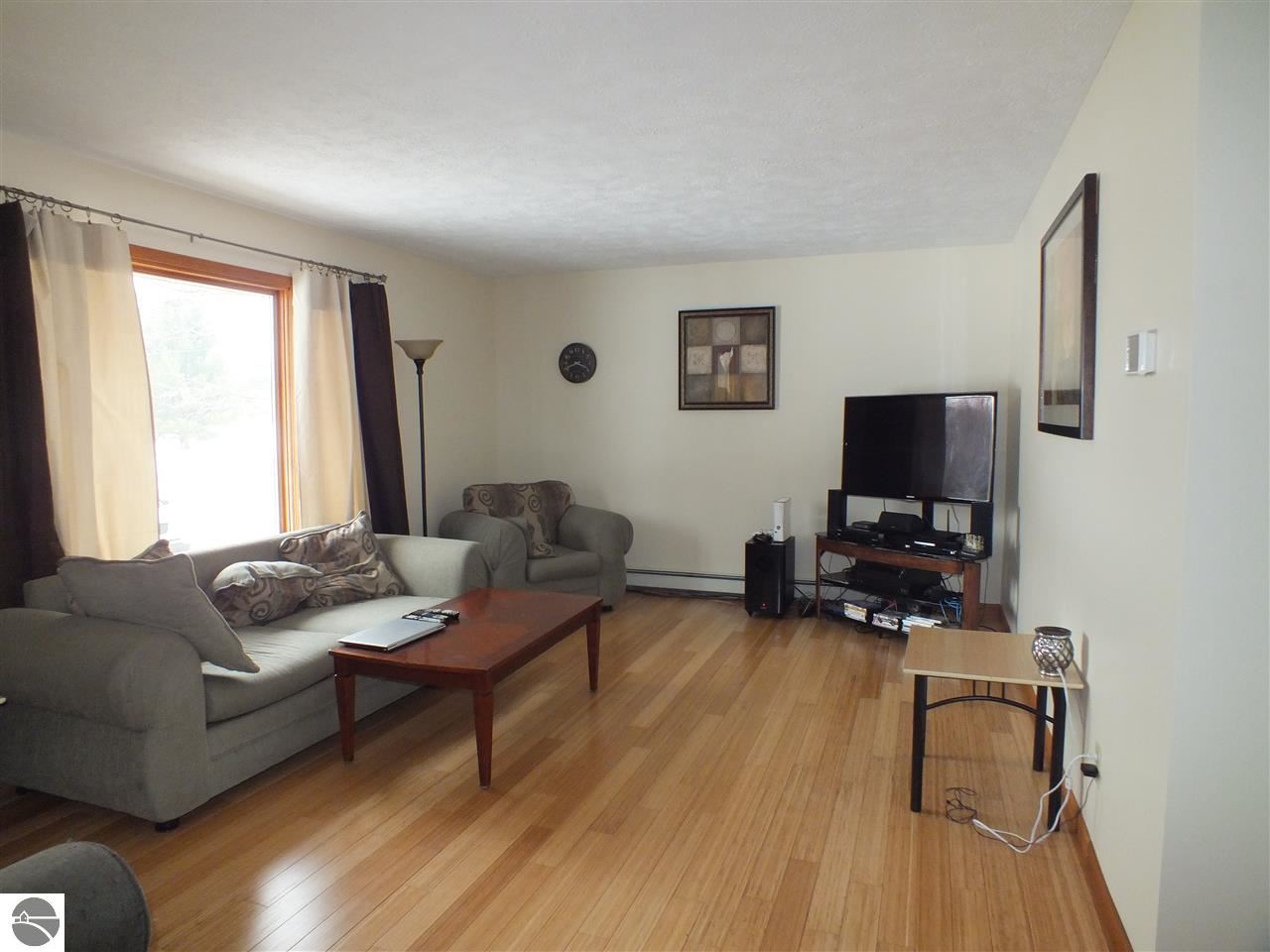 18708 West Maple Interlochen, MI 49643 - Photo 8 of 27 1793795-8.JPG