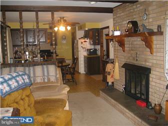 1538 Lower State Road Doylestown, PA 18901 - Photo 3 of 12 Family Room