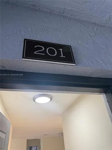 $2,450 | 11211 West Atlantic Boulevard, Unit 201, Coral Springs, FL 33071