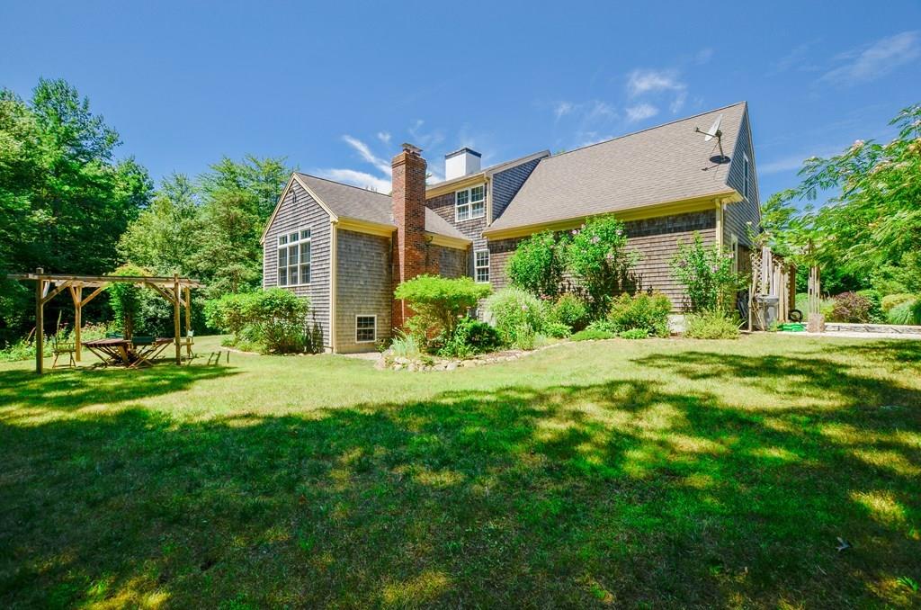 36 Olde Sheepfield Road Marion, MA 02738 - Photo 3 of 41 Gallery Image 3